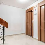 Apartment Bright Getaway With Patio By Rems Málaga